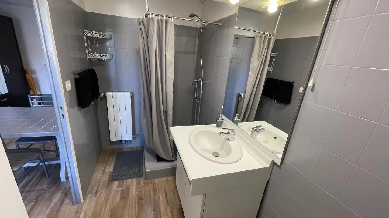 Maisonnette Studio Jardinet Gréoux-les-Bains 0*,
